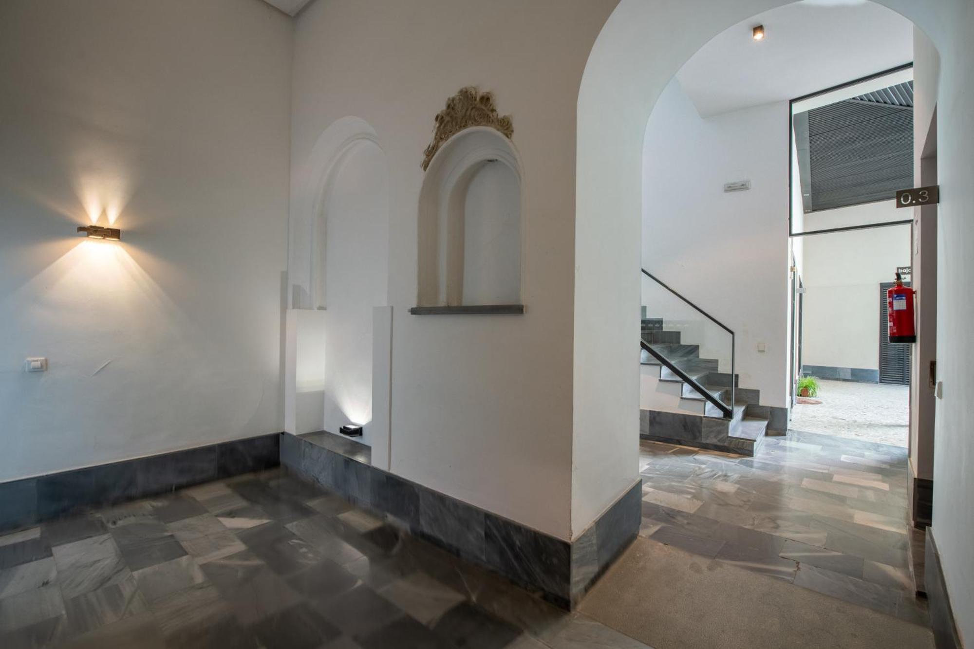 Ry Aparcamiento Incluido Junto A Catedral Ideal Parejas Sevilla Eksteriør bilde